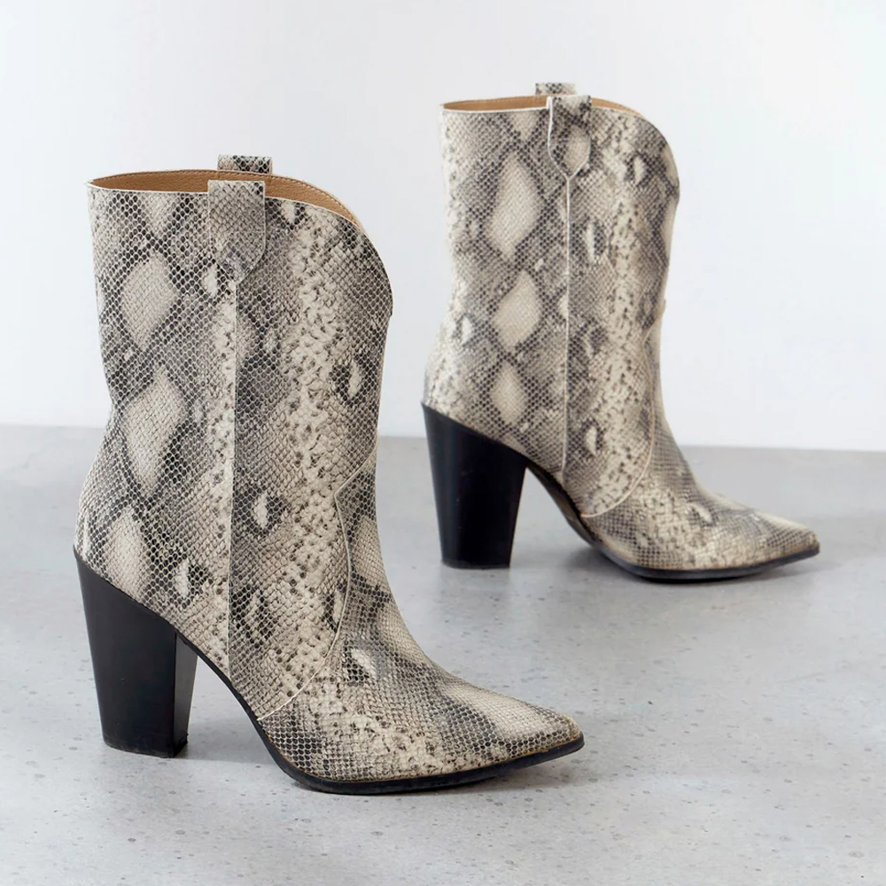 Womens snake best sale print cowboy boots